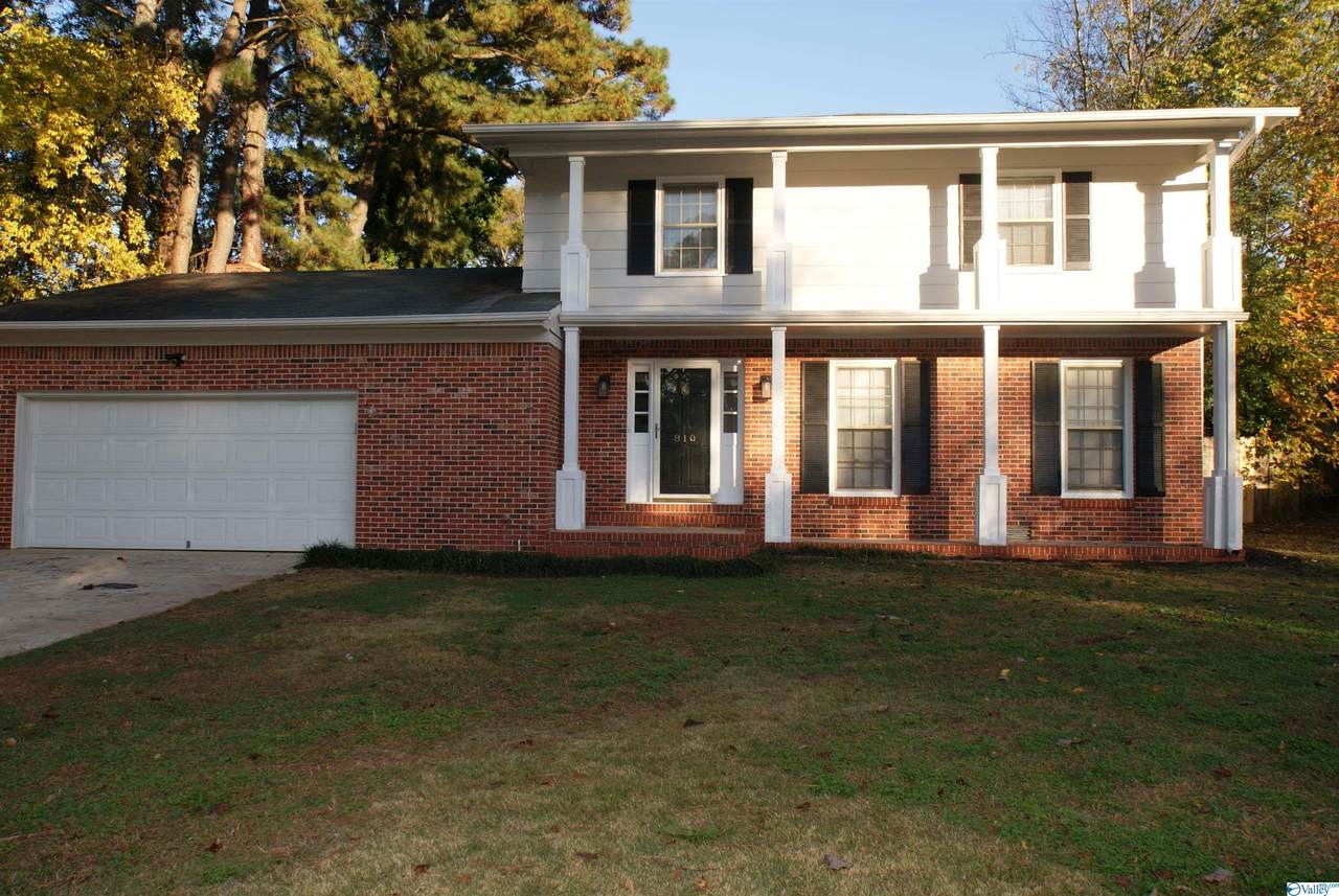 810 14th Avenue - Photo 1