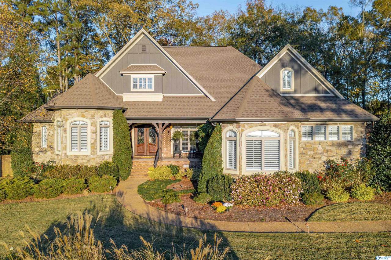 5 Oak River Way - Photo 1