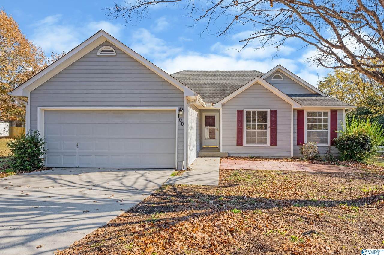 100 River Oaks Drive - Photo 1