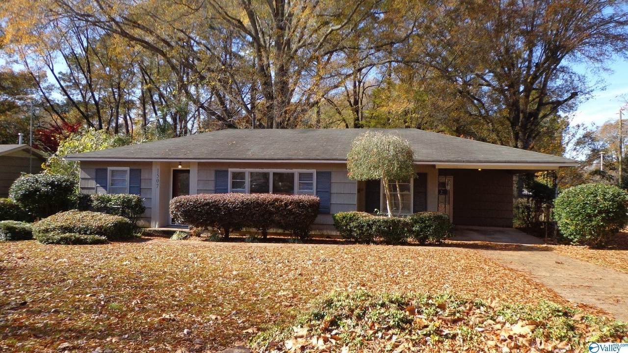 1507 15th Avenue Se - Photo 1