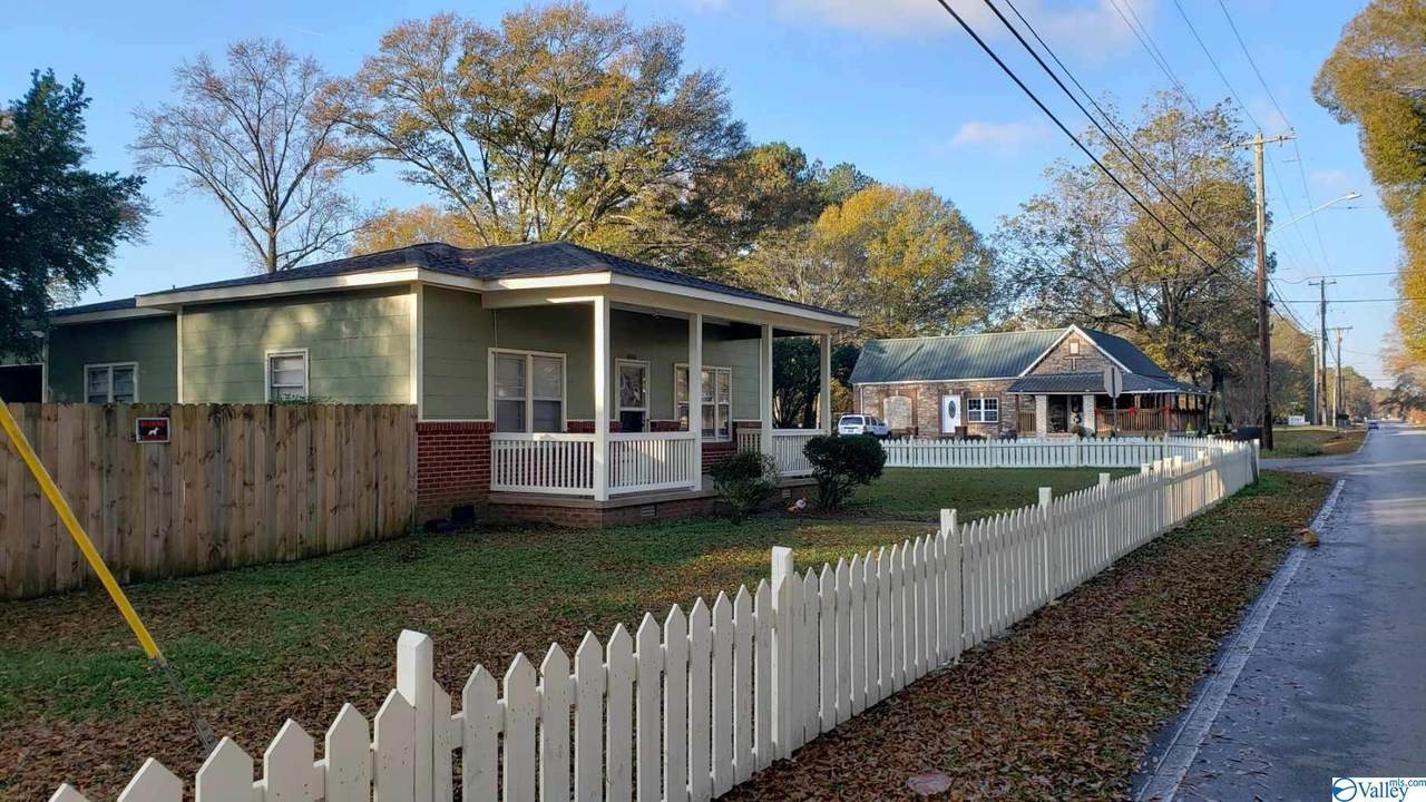 1211 Cedar Street - Photo 1