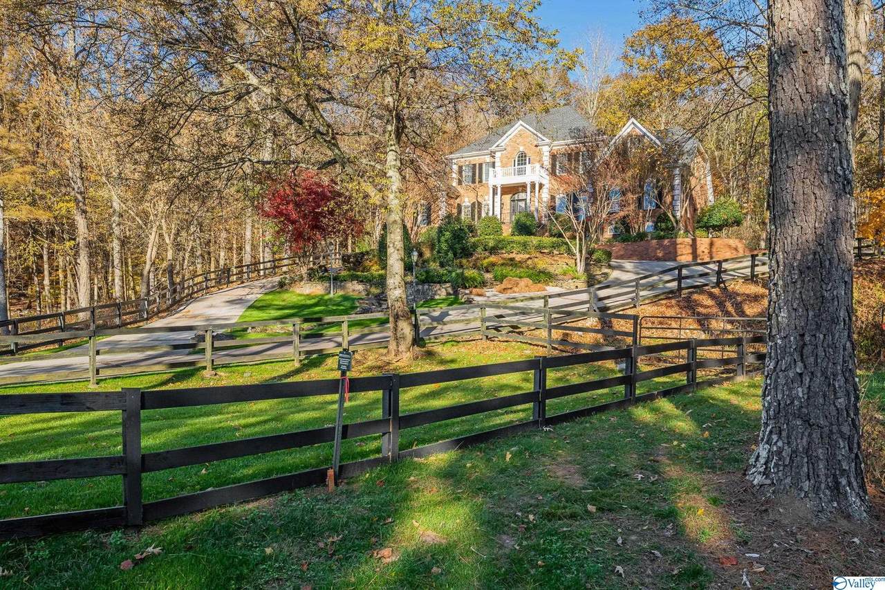 333 Ripple Lane - Photo 1