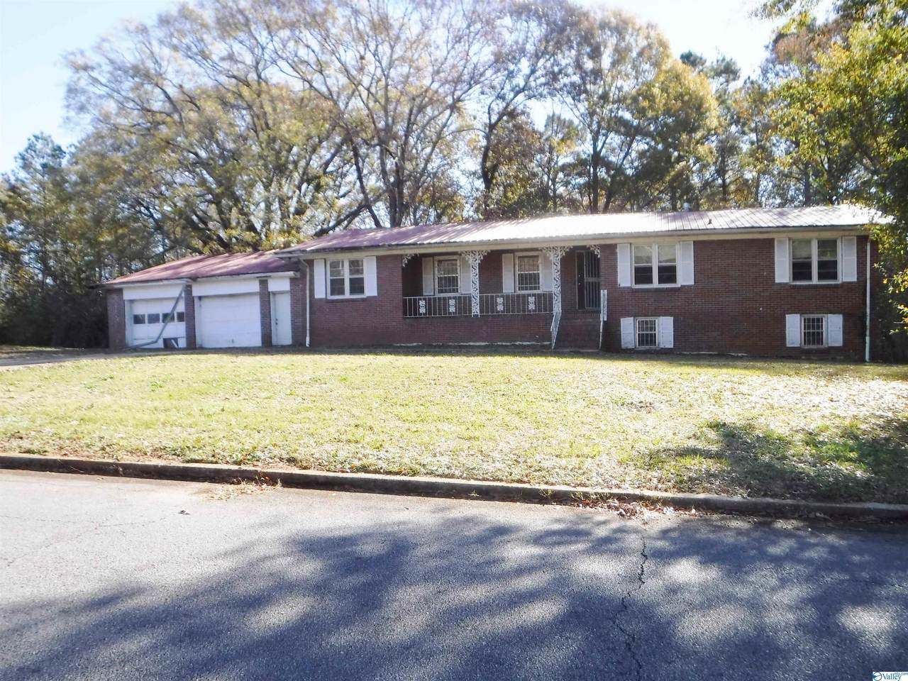 2207 Mcdaniel Avenue - Photo 1