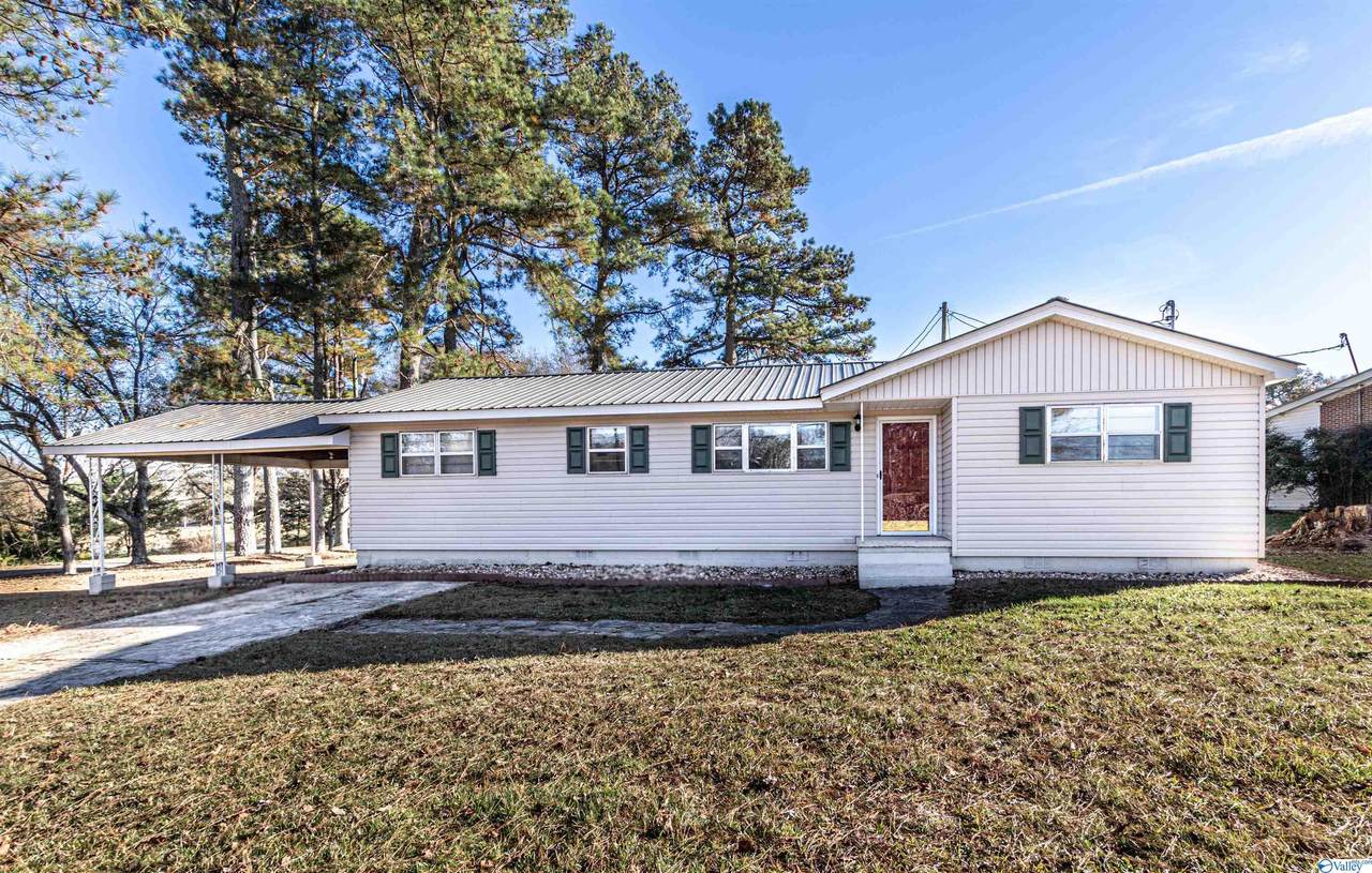 1594 Guntersville Road - Photo 1