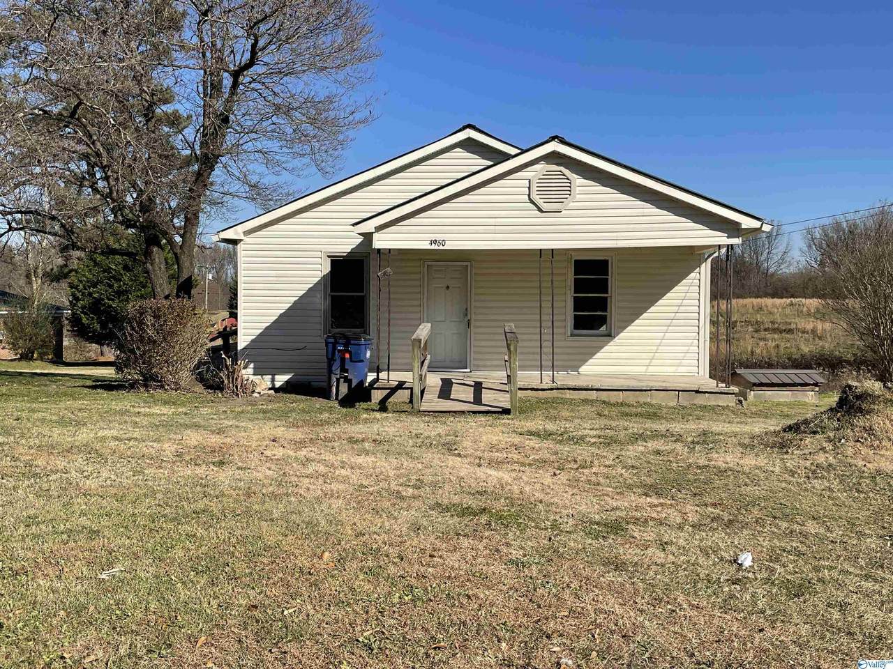 4960 County Road 24 - Photo 1