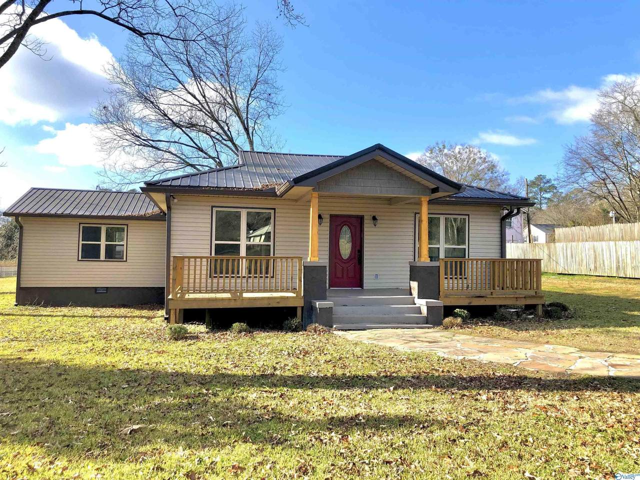 2300 Noccalula Road - Photo 1