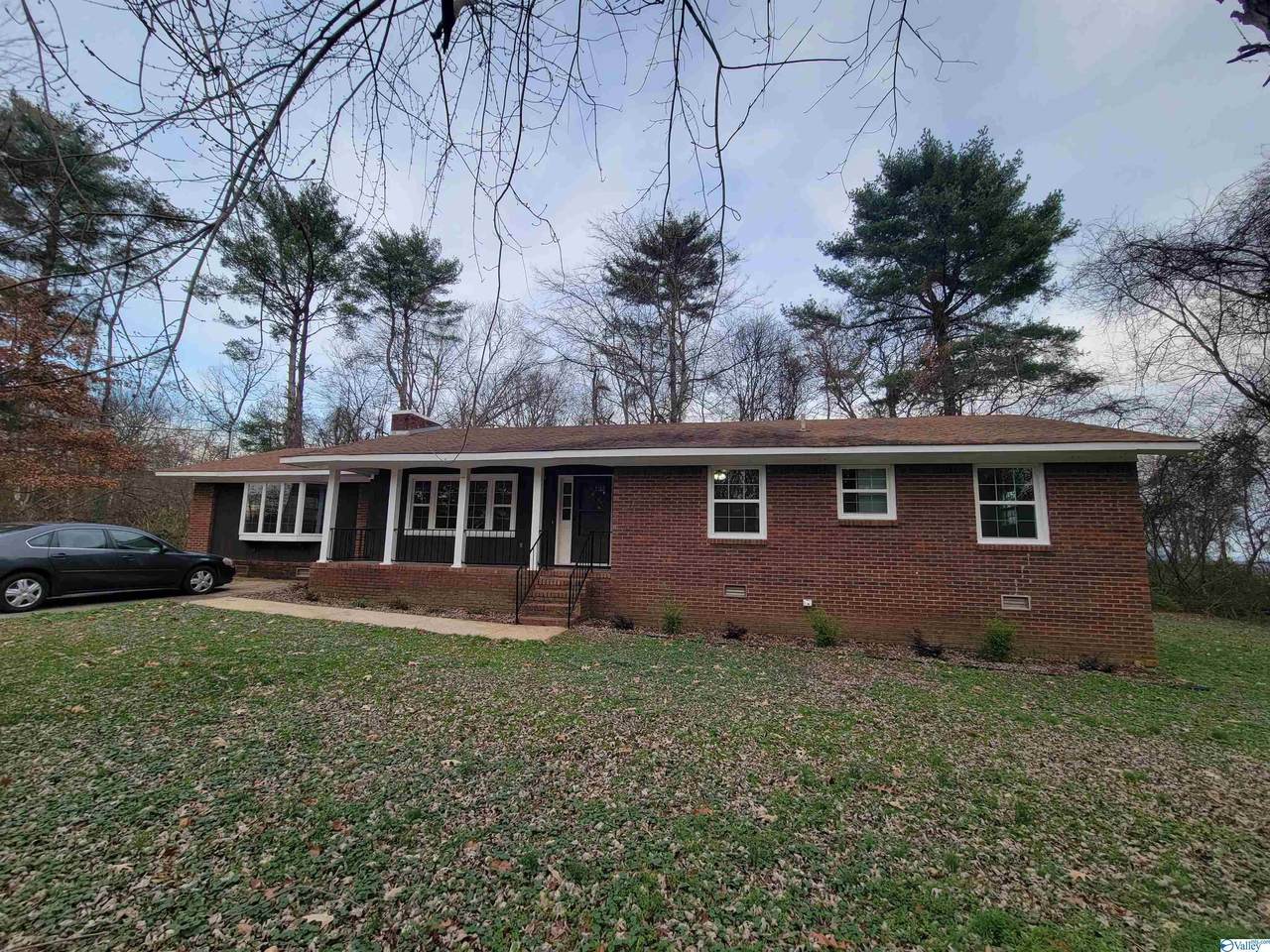 290 Countess Road - Photo 1