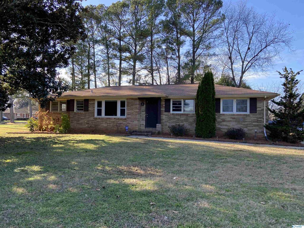 6407 Robinhood Lane - Photo 1