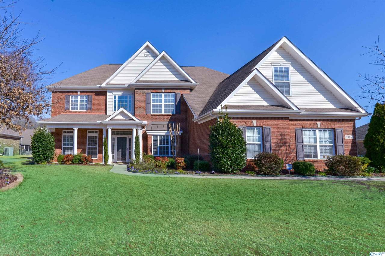 109 Mallard Cove Drive - Photo 1