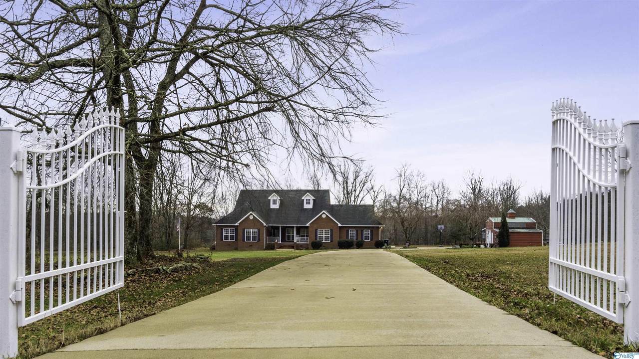 400 Valhalla Road - Photo 1