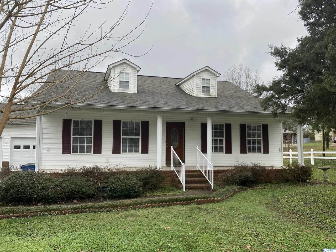 304 Guntersville Road - Photo 1
