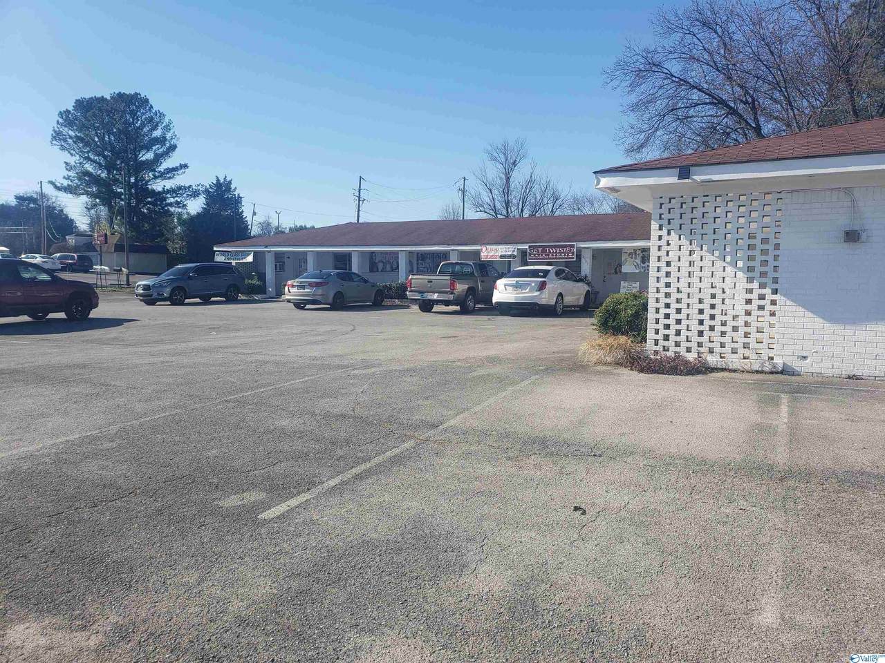 4000 Marie Avenue - Photo 1