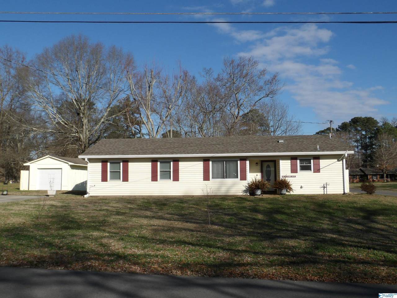 101 Sims Avenue - Photo 1