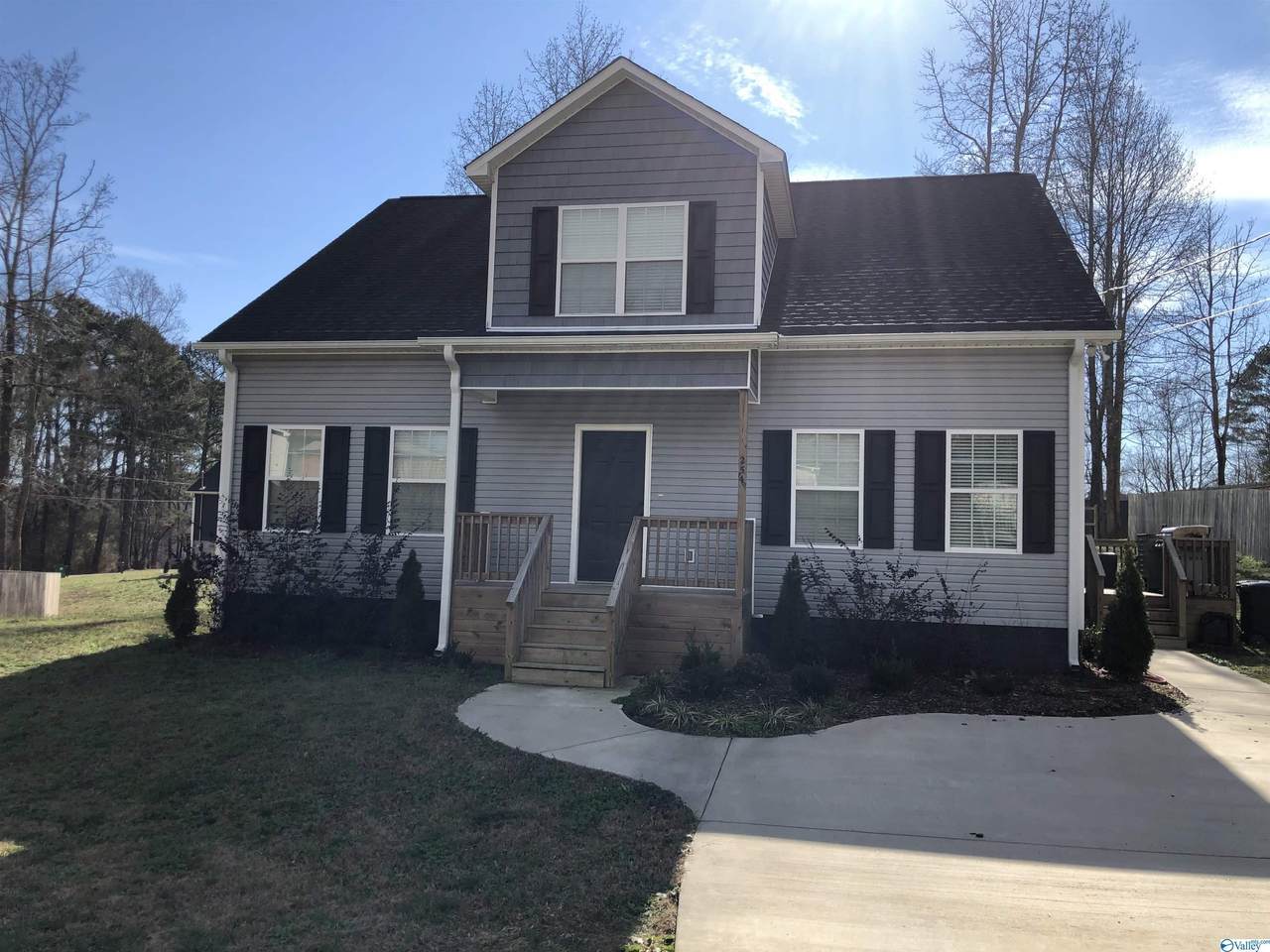 254 County Road 1408 - Photo 1