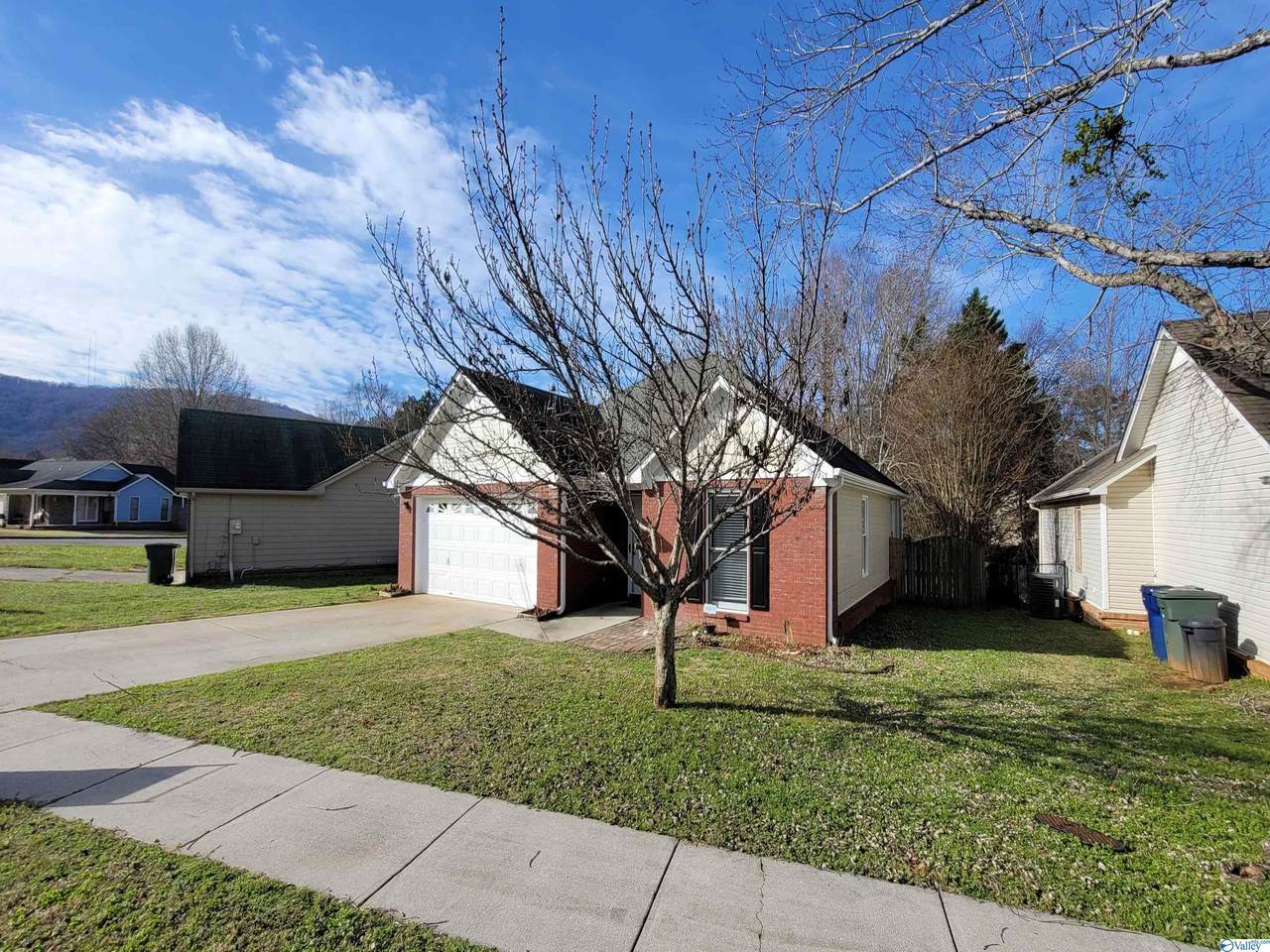 204 Albany Drive - Photo 1