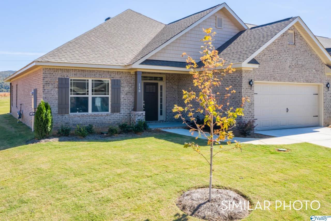 176 Saddle Street - Photo 1