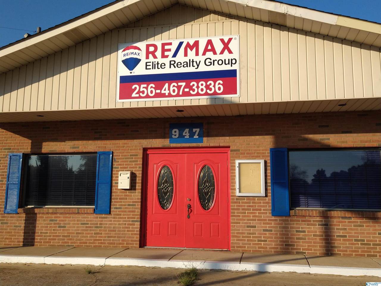 947 W Meighan Boulevard - Photo 1