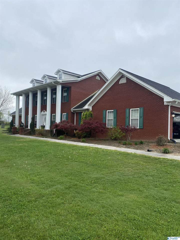 664 Longview Road - Photo 1