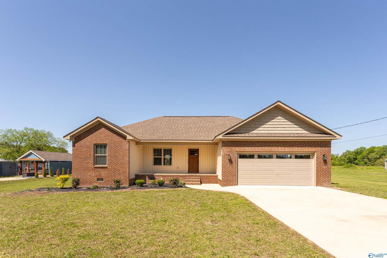 1620 Lasseter Road - Photo 1