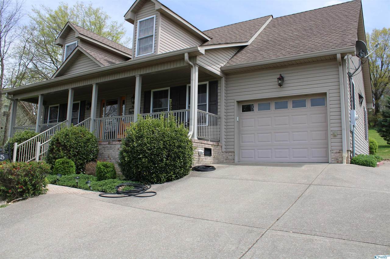335 Tarpley Avenue - Photo 1
