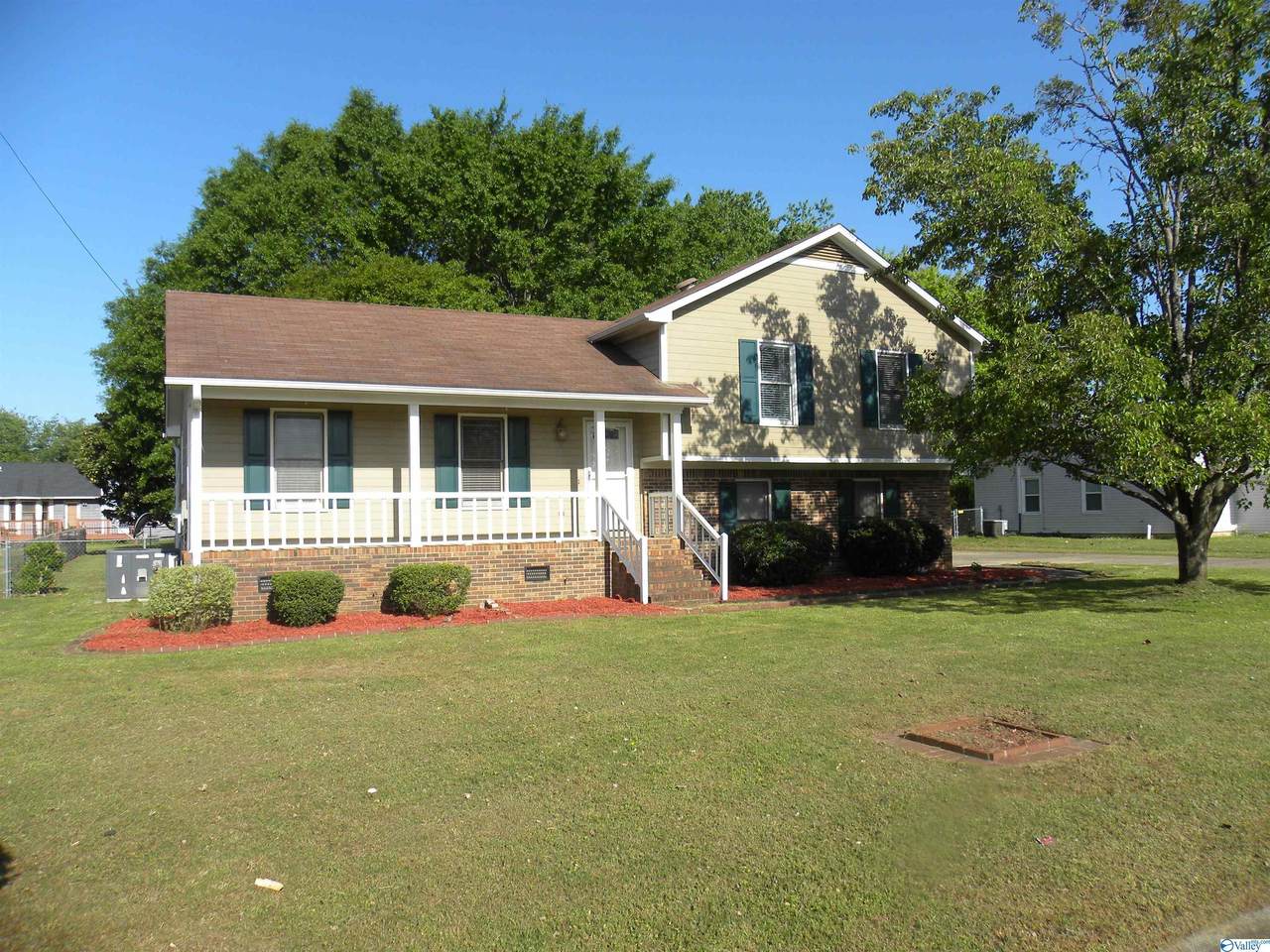 124 Lewis Lane - Photo 1