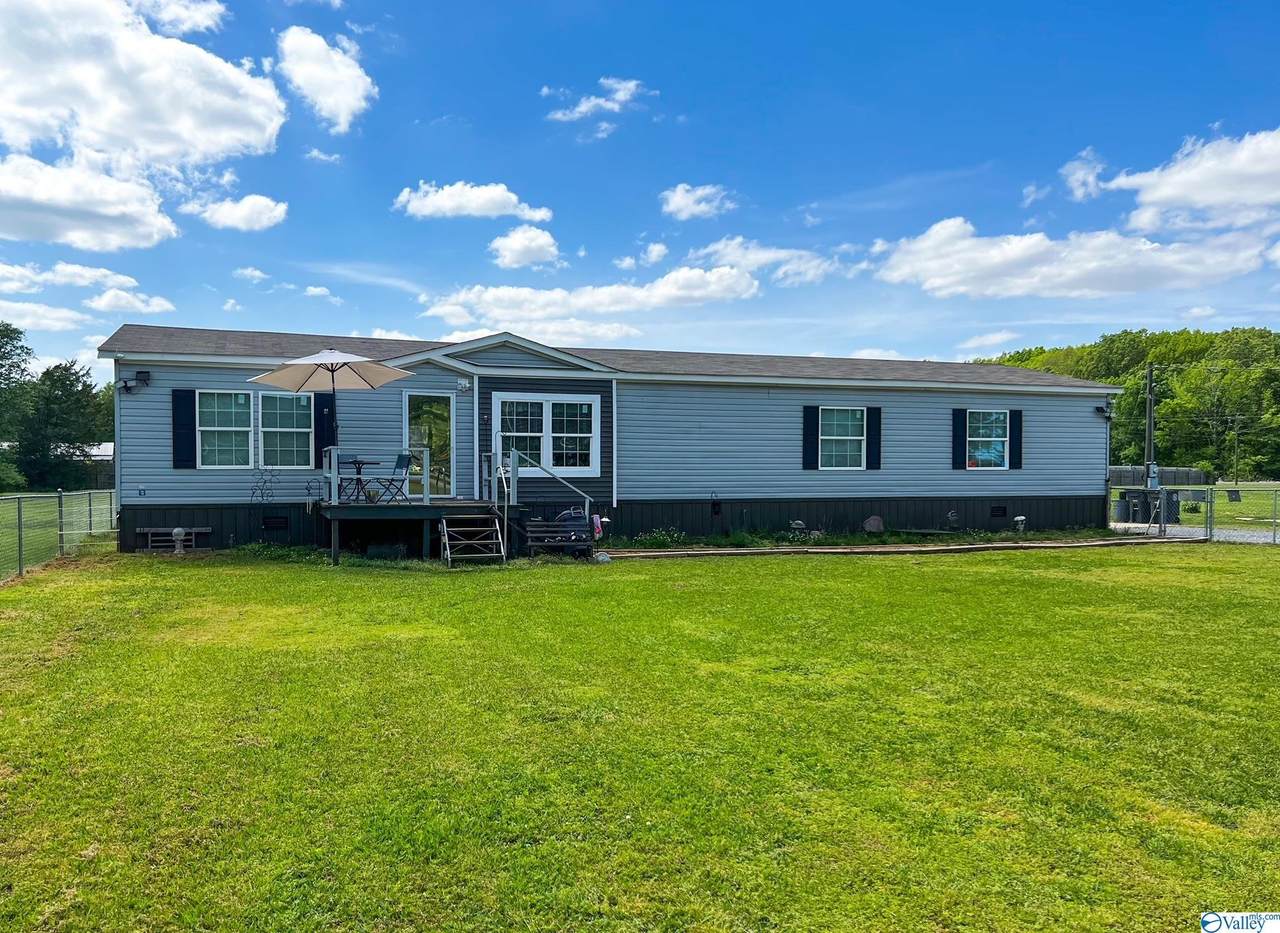 86 County Road 550 - Photo 1