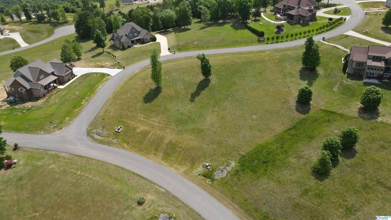 60 Legendary Drive - Photo 1
