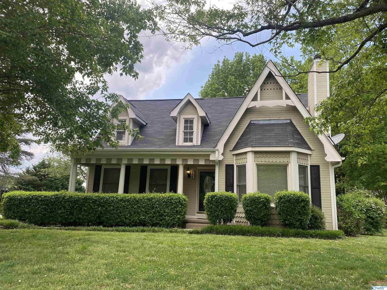 101 Eula Way - Photo 1