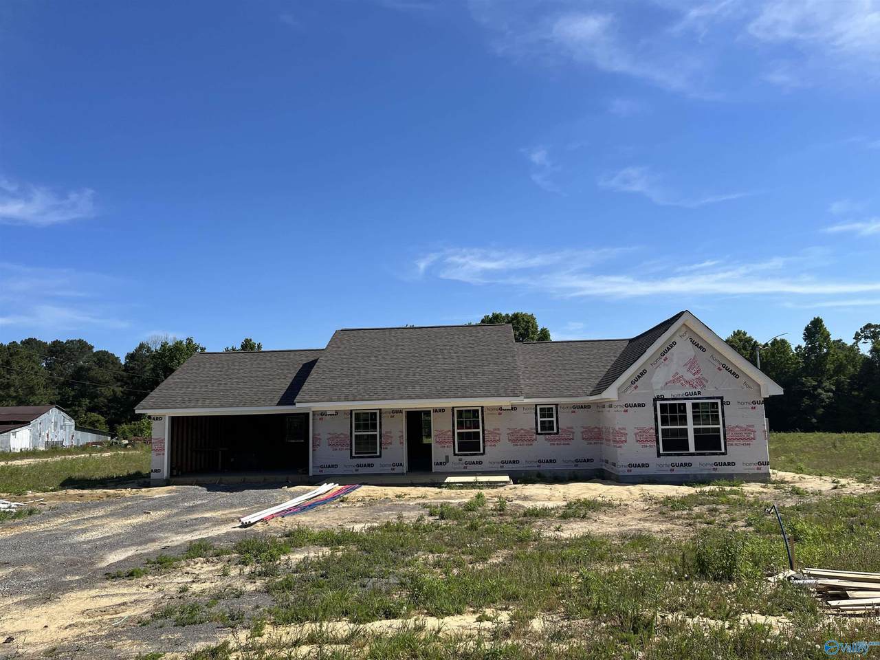 105 Shady Oak Drive - Photo 1