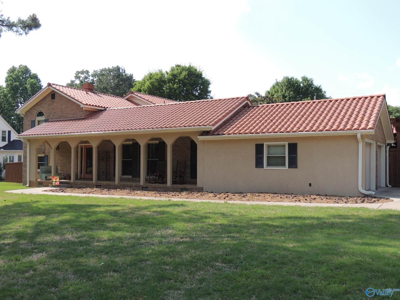 106 Wellington Road - Photo 1