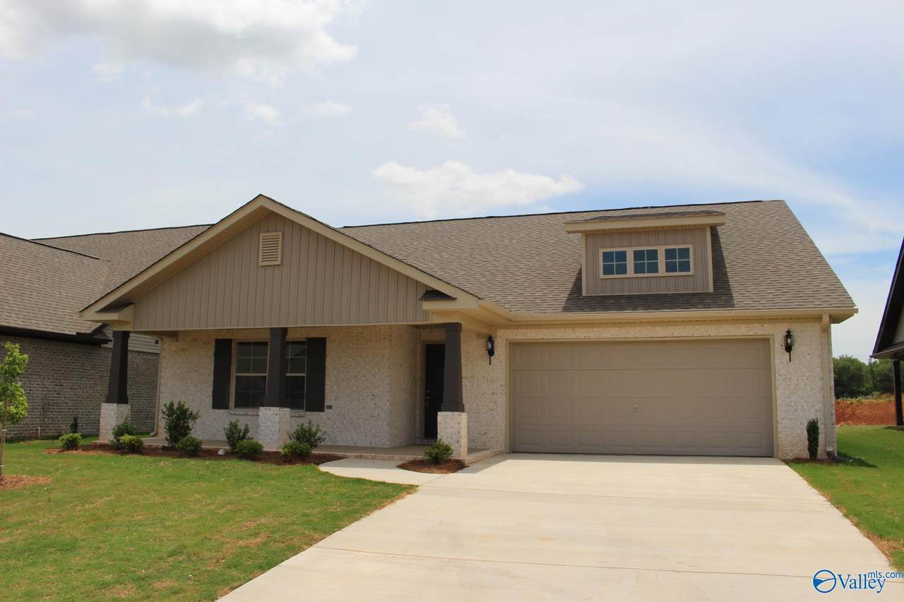 144 Sublett Drive - Photo 1