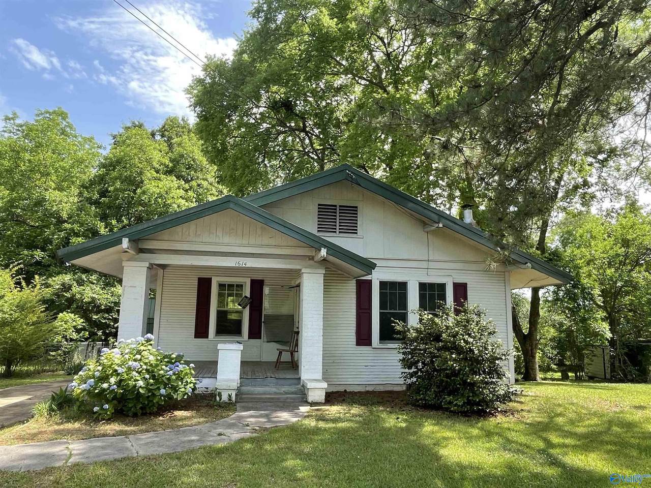 1614 Gadsden Avenue - Photo 1