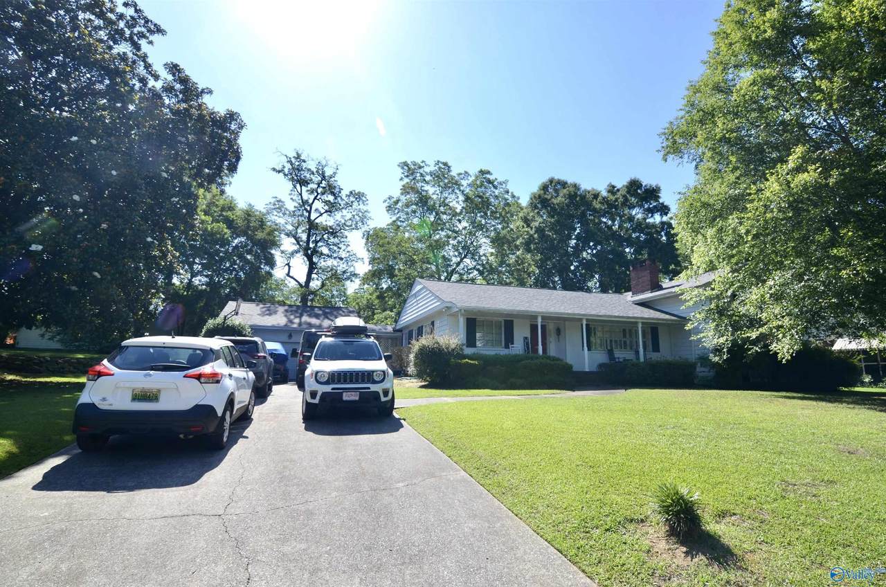 532 Reynolds Street - Photo 1