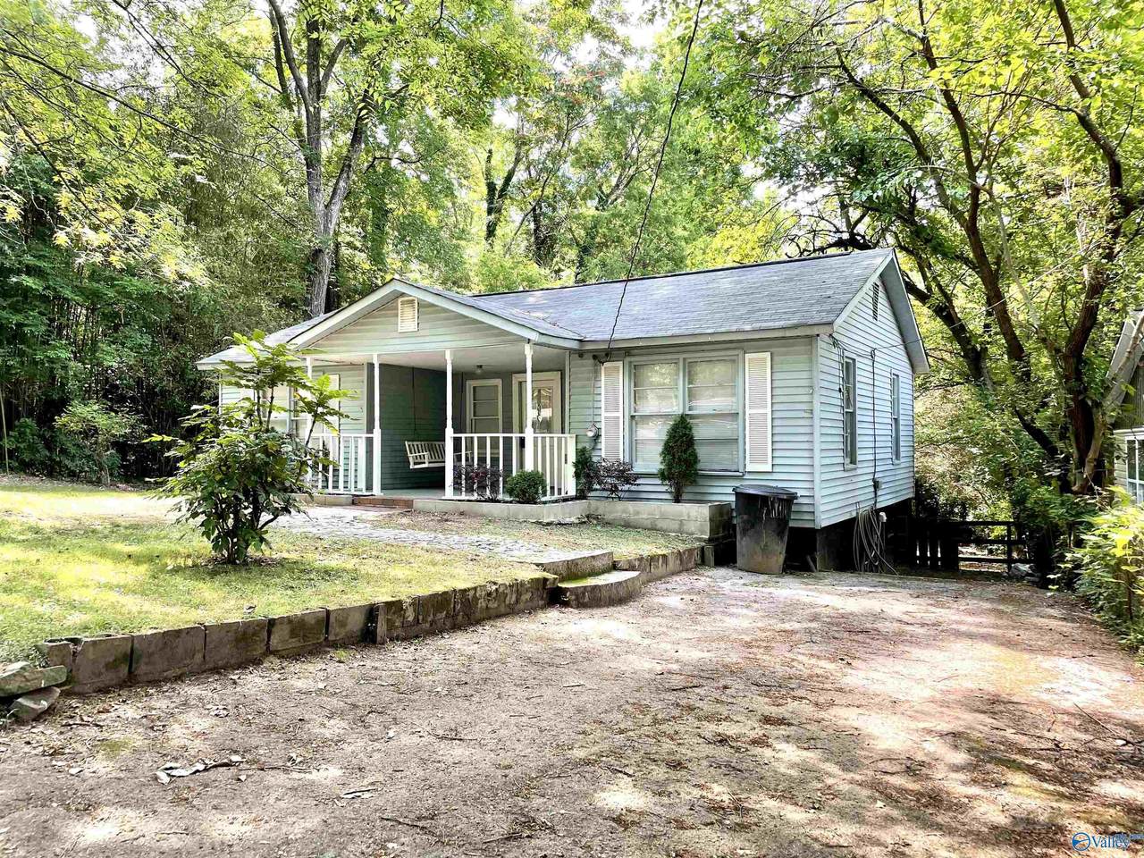 131 Washington Circle - Photo 1