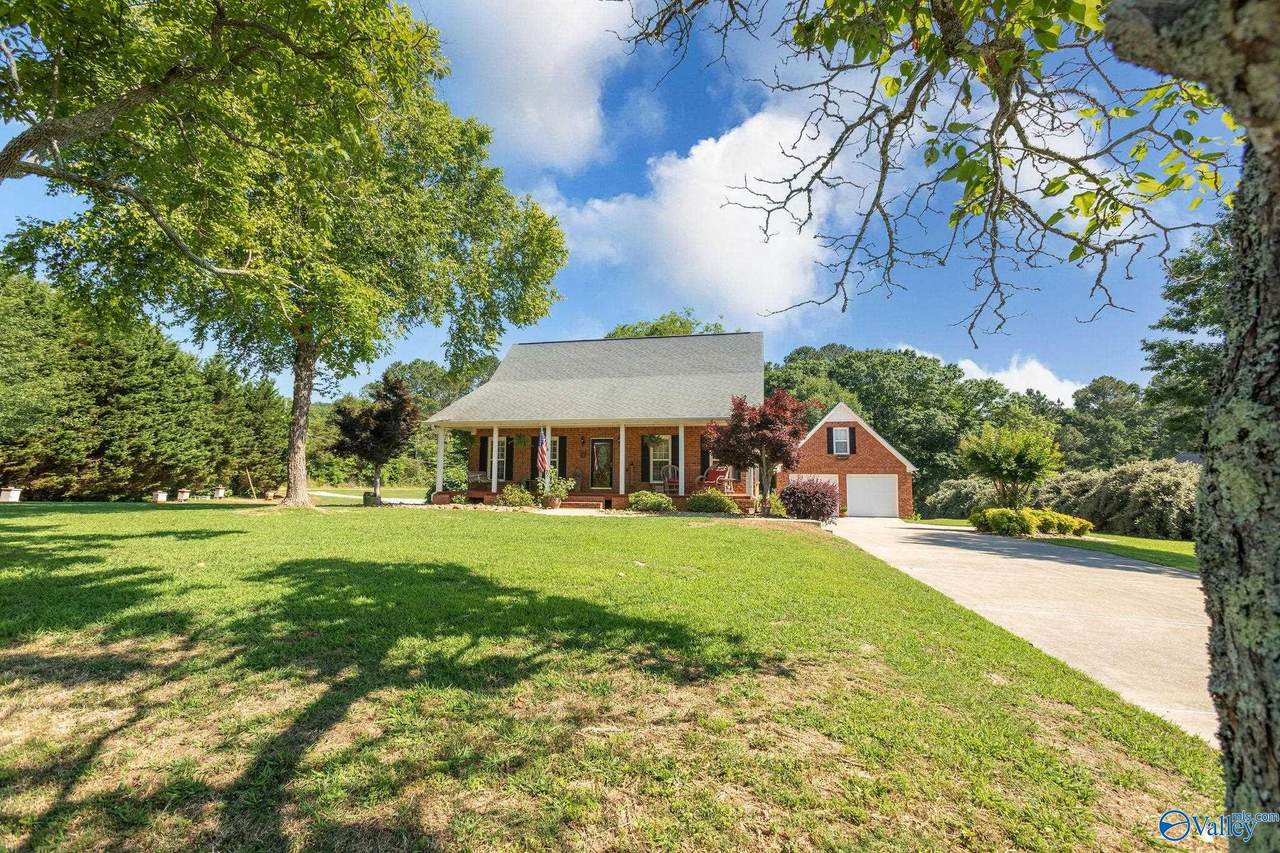2990 Walden Road - Photo 1