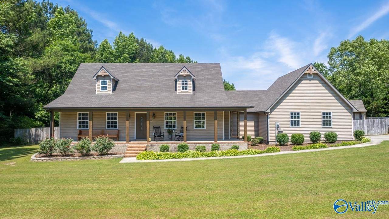 131 Winter Drive - Photo 1