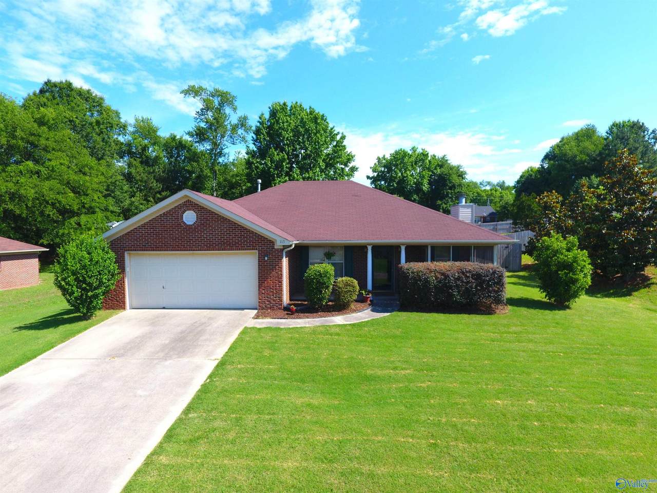 113 Populus Drive - Photo 1