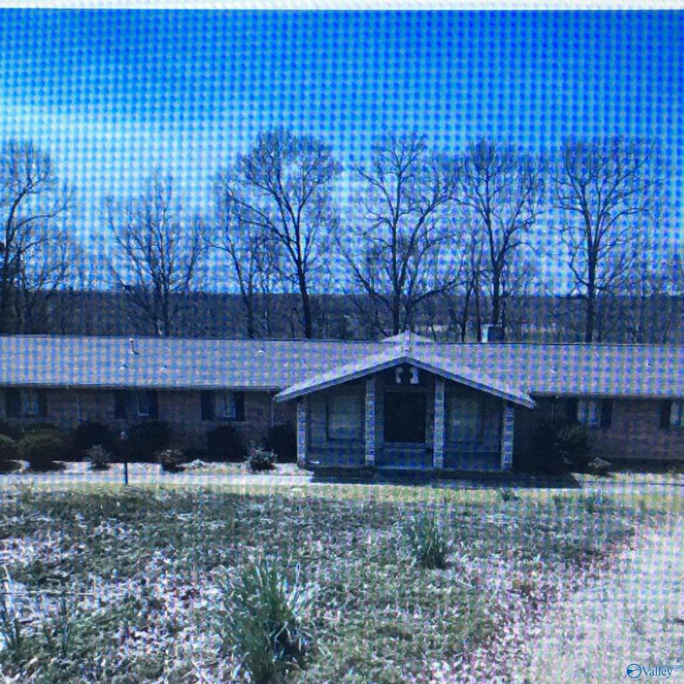 2223 Meadowview Circle - Photo 1