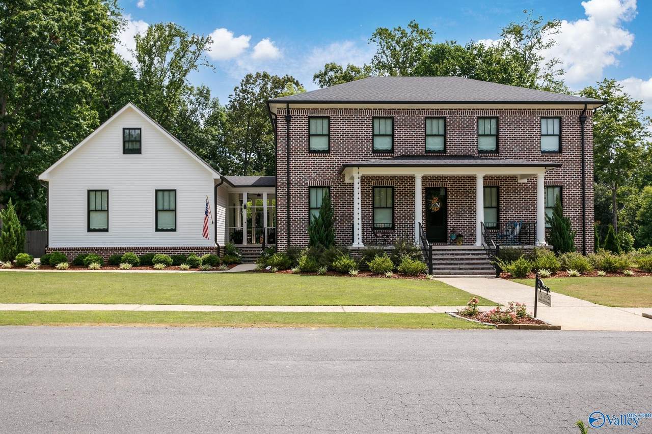 2146 Kameron Avenue - Photo 1