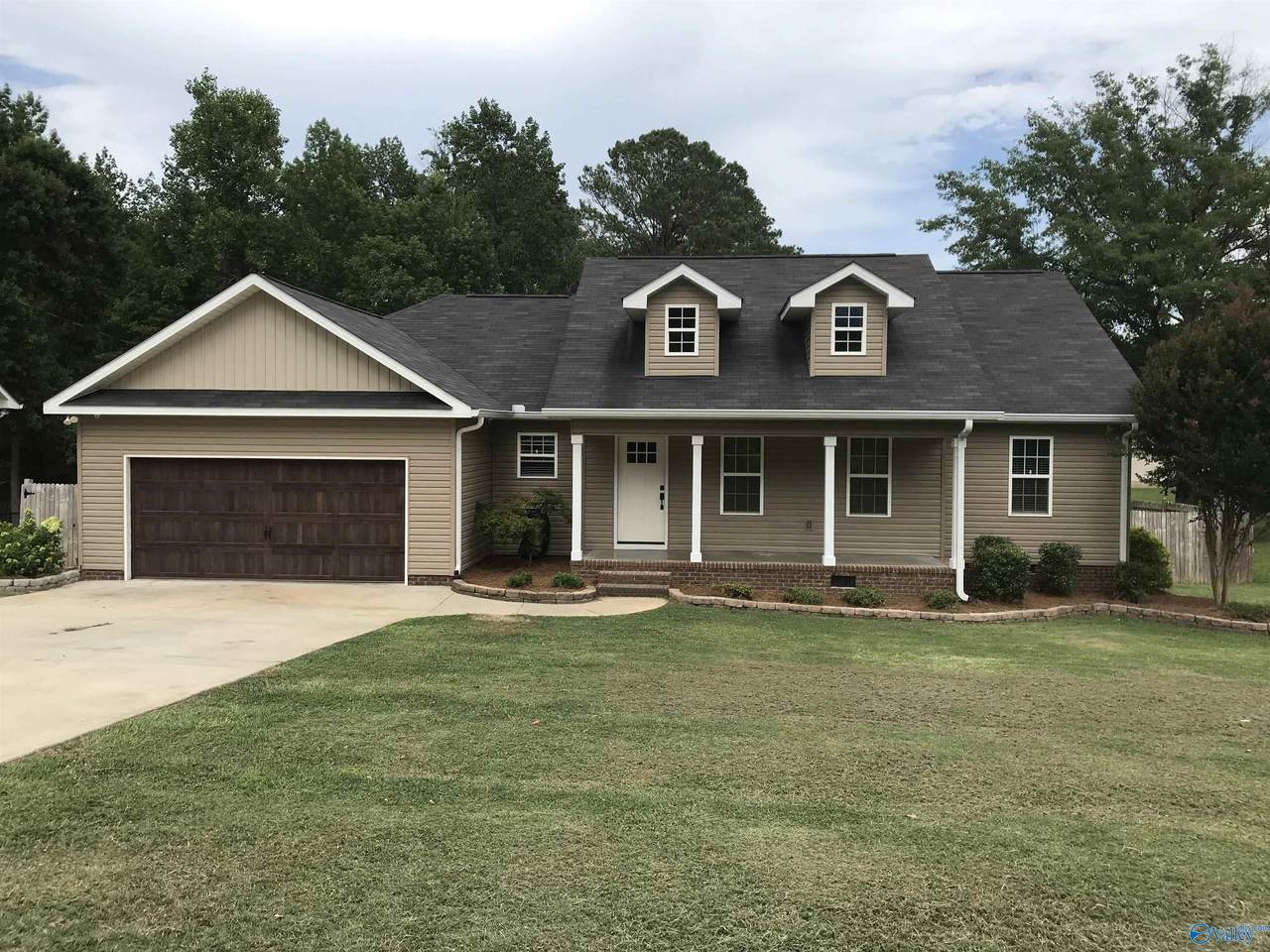 1669 Stephens Road - Photo 1