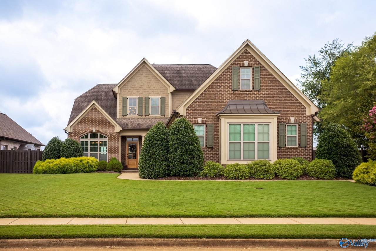24754 Beacon Circle - Photo 1
