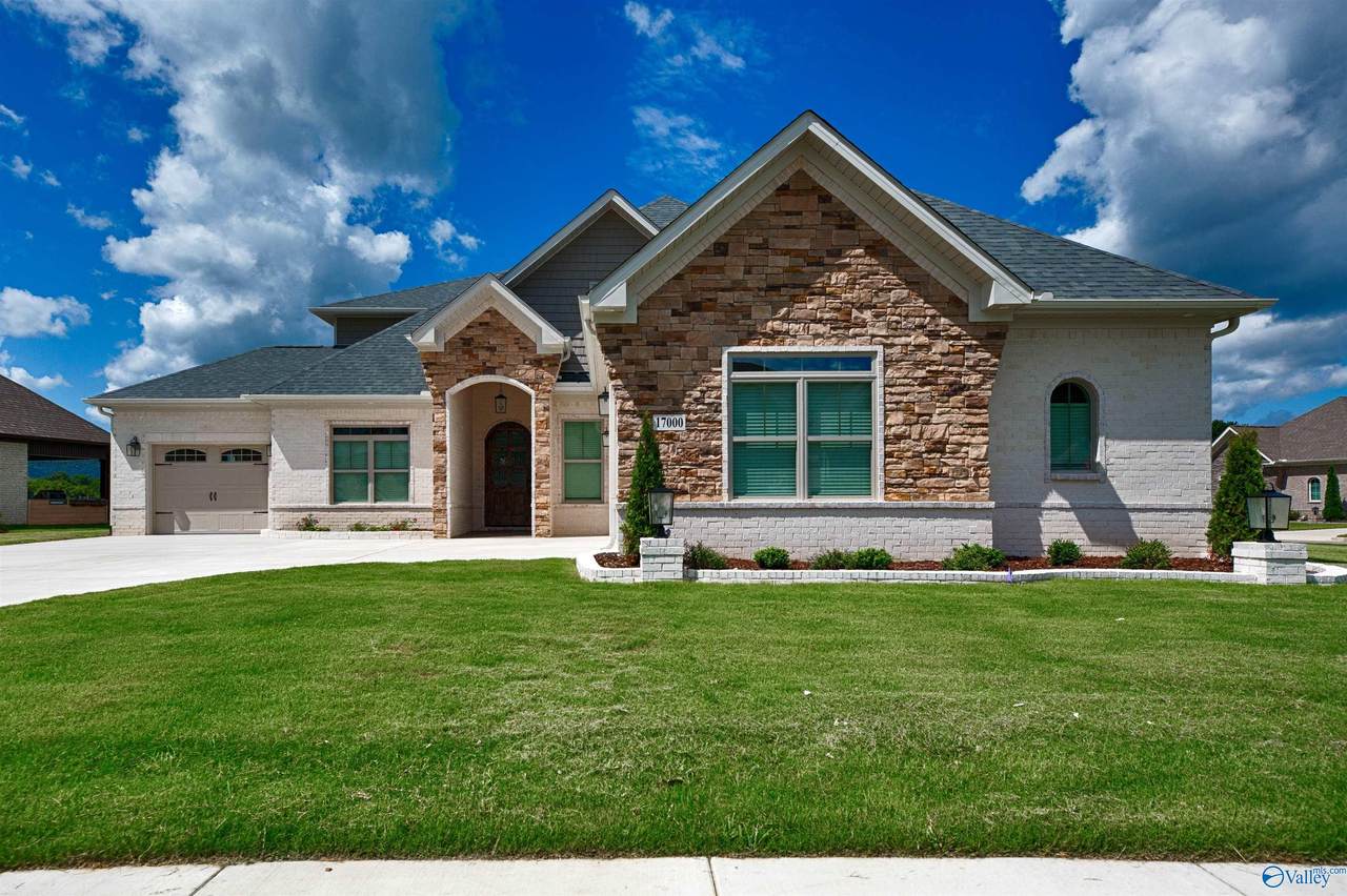 17000 River Pier Drive - Photo 1