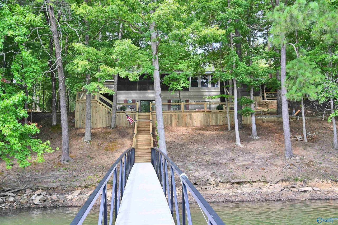 1105 County Road 3134 - Photo 1