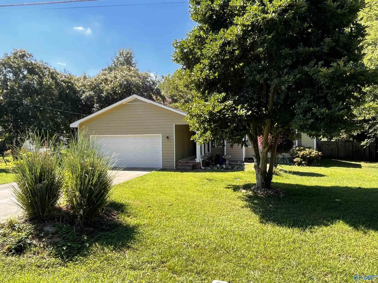 106 Gibbon Drive - Photo 1