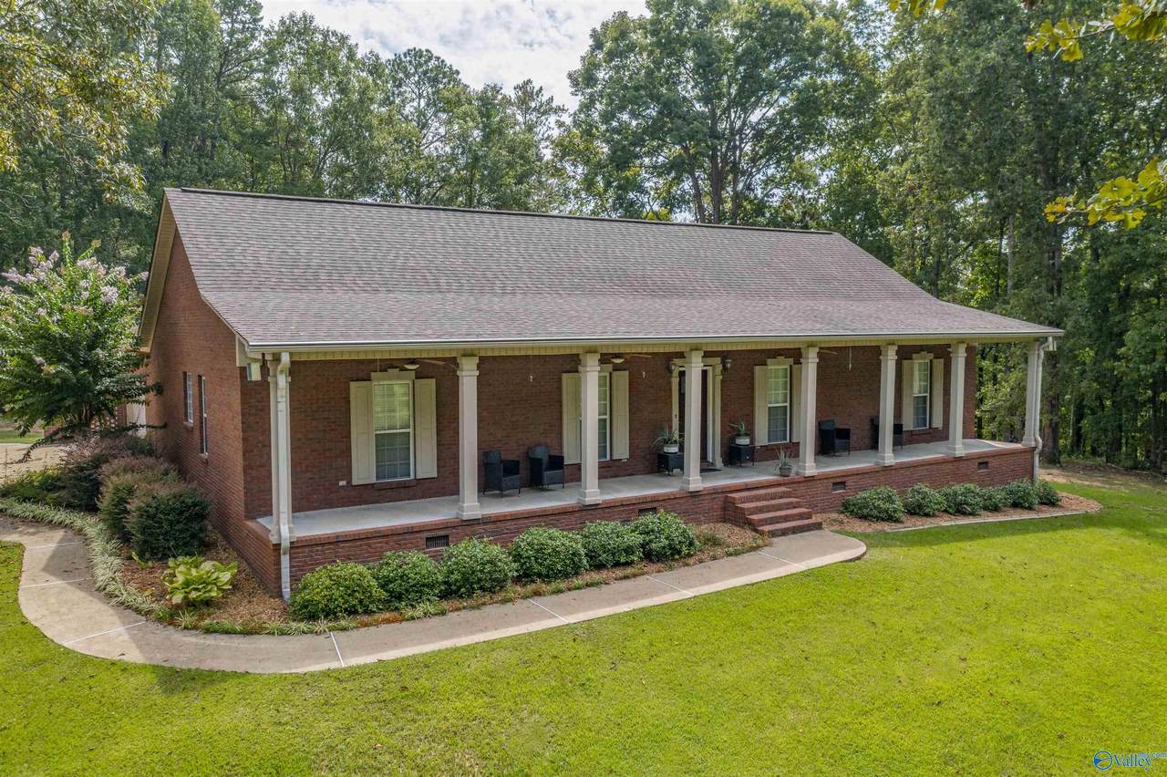 3955 South Valley Road - Photo 1