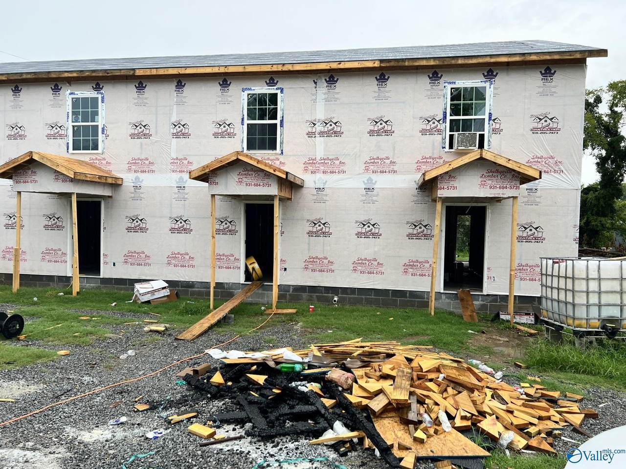 406 Hedgemont Avenue - Photo 1