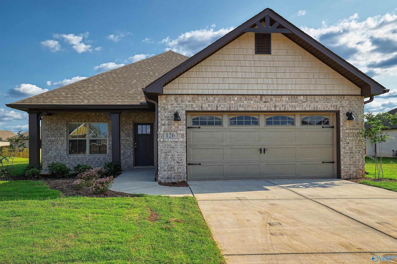 126 Whitner Drive - Photo 1
