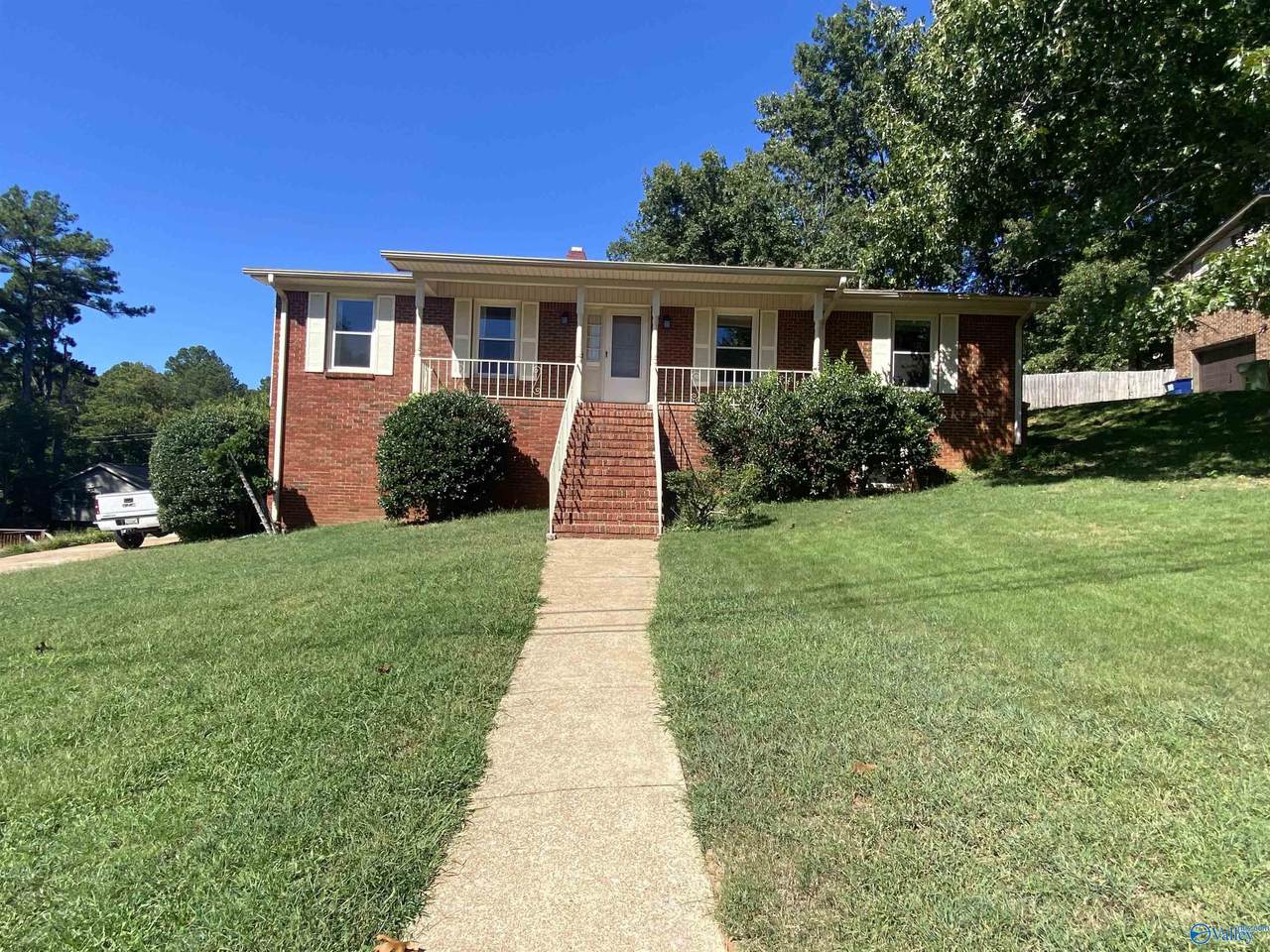 2605 Lancelot Drive - Photo 1