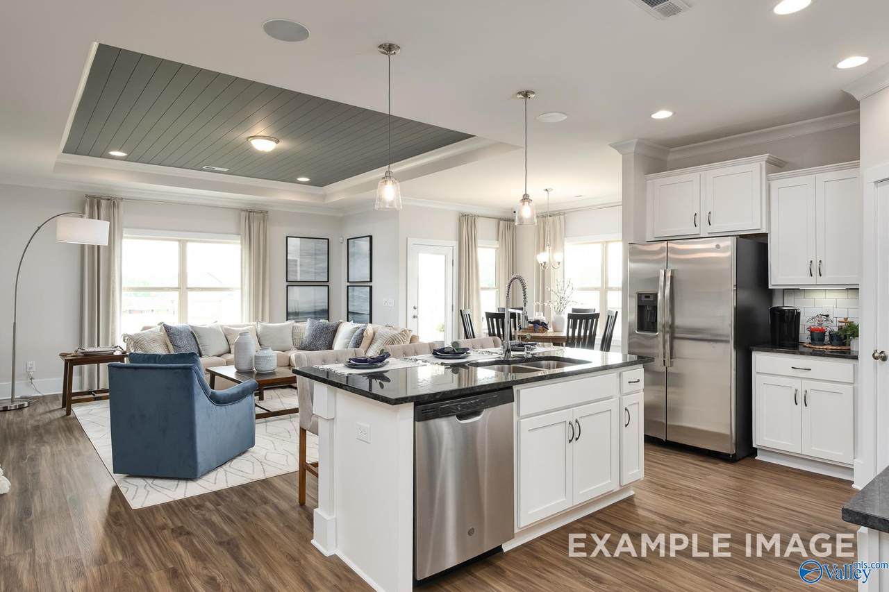131 Amelia Drive - Photo 1