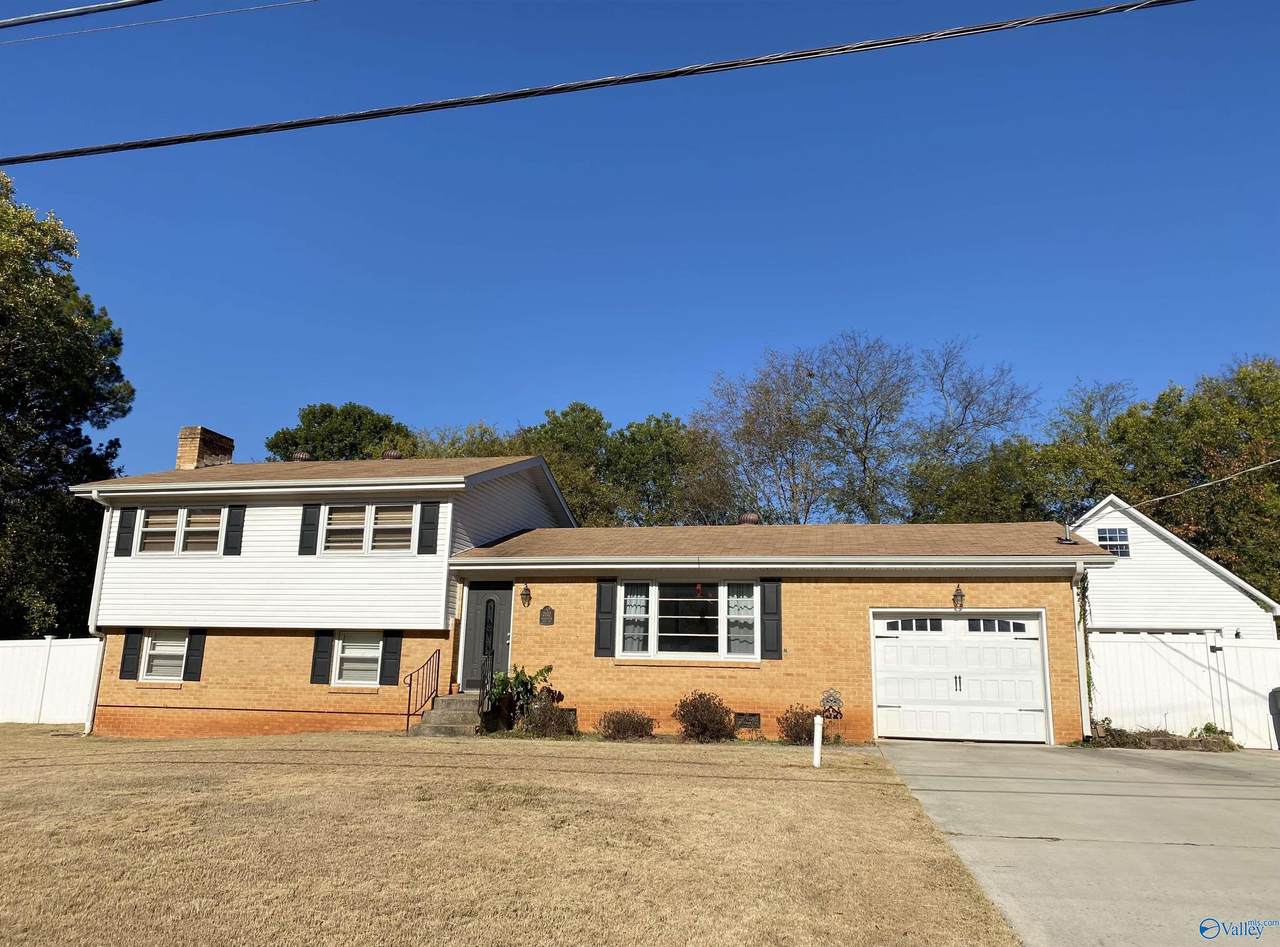 2102 Shannonhouse Road - Photo 1